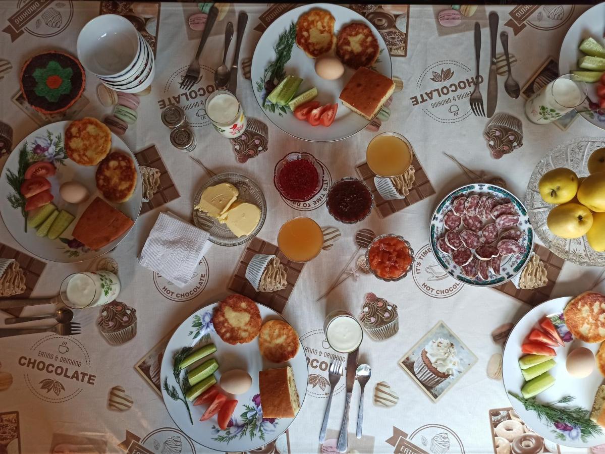 Hotel Toktogul Ghesthouse Extérieur photo